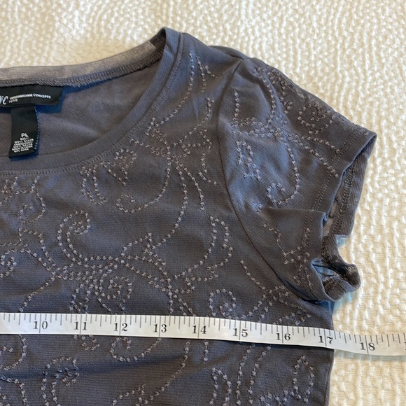 Pretty Grey mesh with built in Cami and embroidered top - Picture 6 of 8